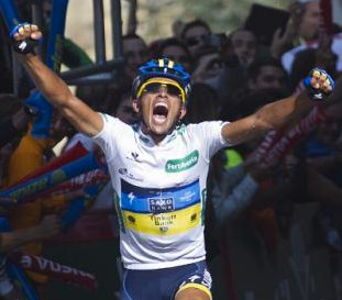 Contador vencedor y líder en Fuente Dé