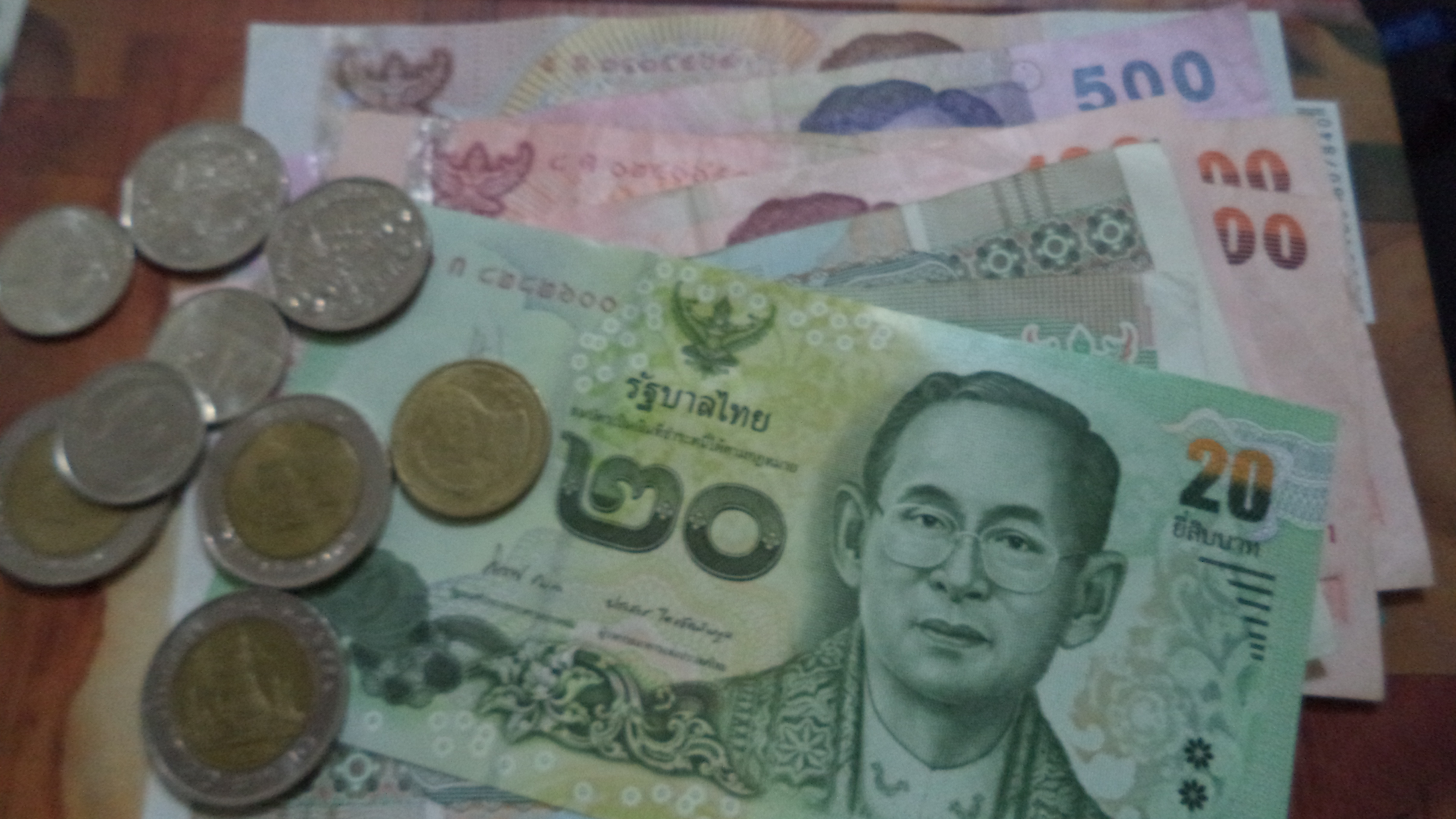 10000 baht in euro